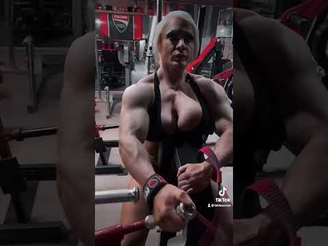 IFBB Lisa Cross bodybuilding workout #shorts #short #fitness #gym #workout #workoutmotivation