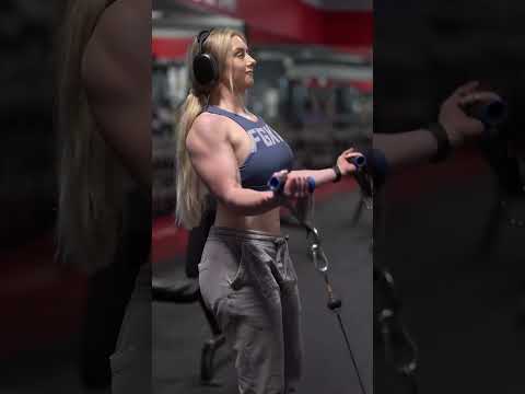 Miranda Cohen 🤩 Bicep workouts #beautiful #fbb #trending #shorts ❤️‍🔥👇🏻