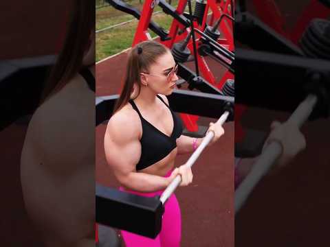 Powerhouse beauty | Muscle Girl | Julia Vins Workout